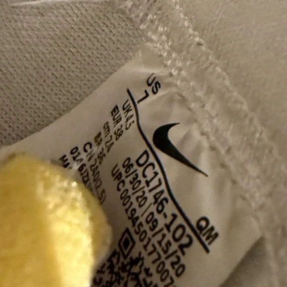 Nike Blazer Mid ‘77 Infinite White High-Top Sneakers, Pink and Electric Green - Picture 8 of 8